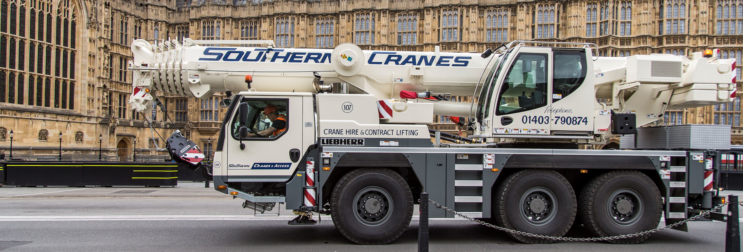 Mobile cranes up to 80 tonnes - Southern Cranes & Access, Sussex, Surrey, London, South East England
